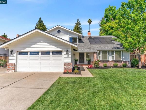 880 El Capitan Dr, Danville, CA 94526