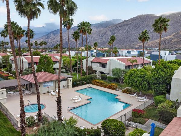 1150 E Amado Road, Unit 8c2, Palm Springs, CA 92262