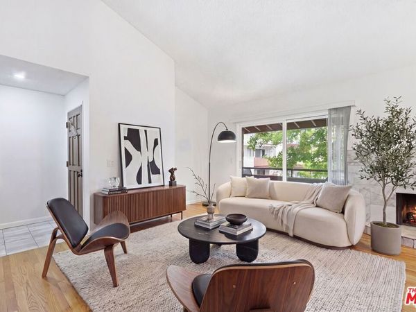 15155 Sherman Way, Unit 47, Van Nuys, CA 91405