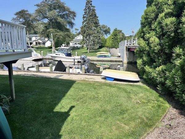 2 Orchard Neck Road , Center Moriches, NY 11934