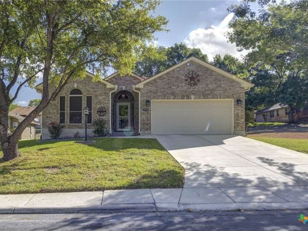 3705 Hillside , Schertz, TX 78108