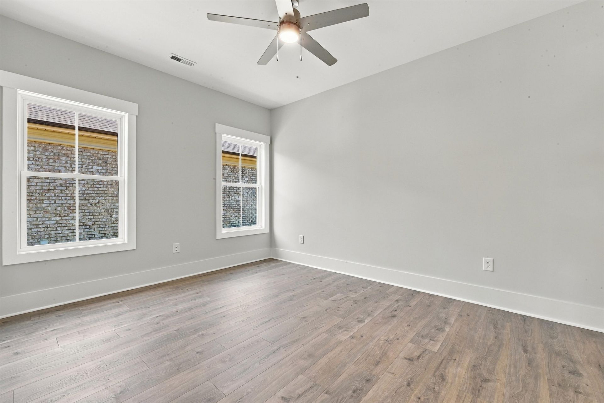 450 Pompano Court Photo 12