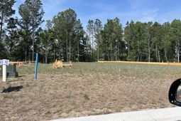 450 Pompano Court photo 4