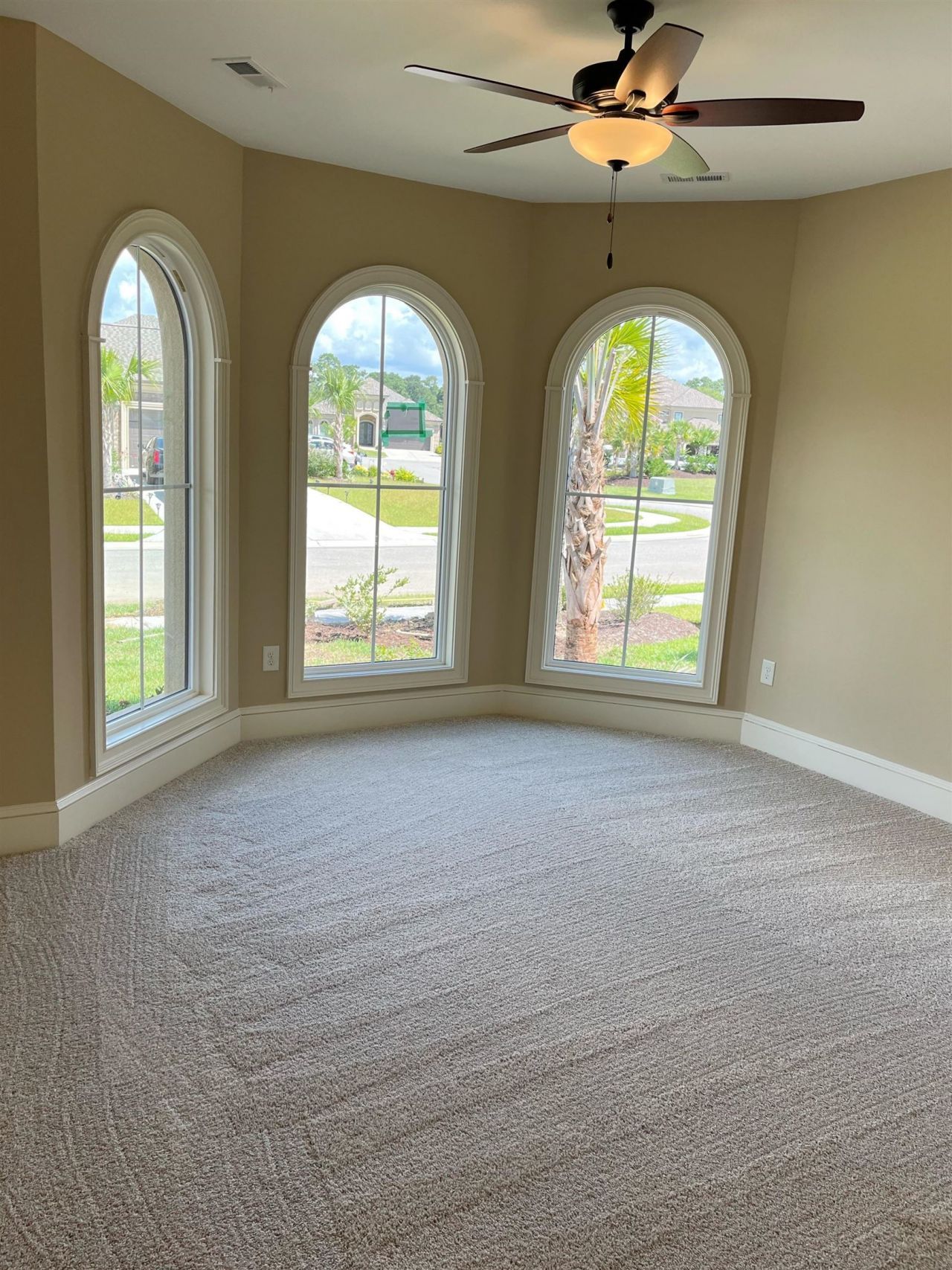 450 Pompano Court Photo 4