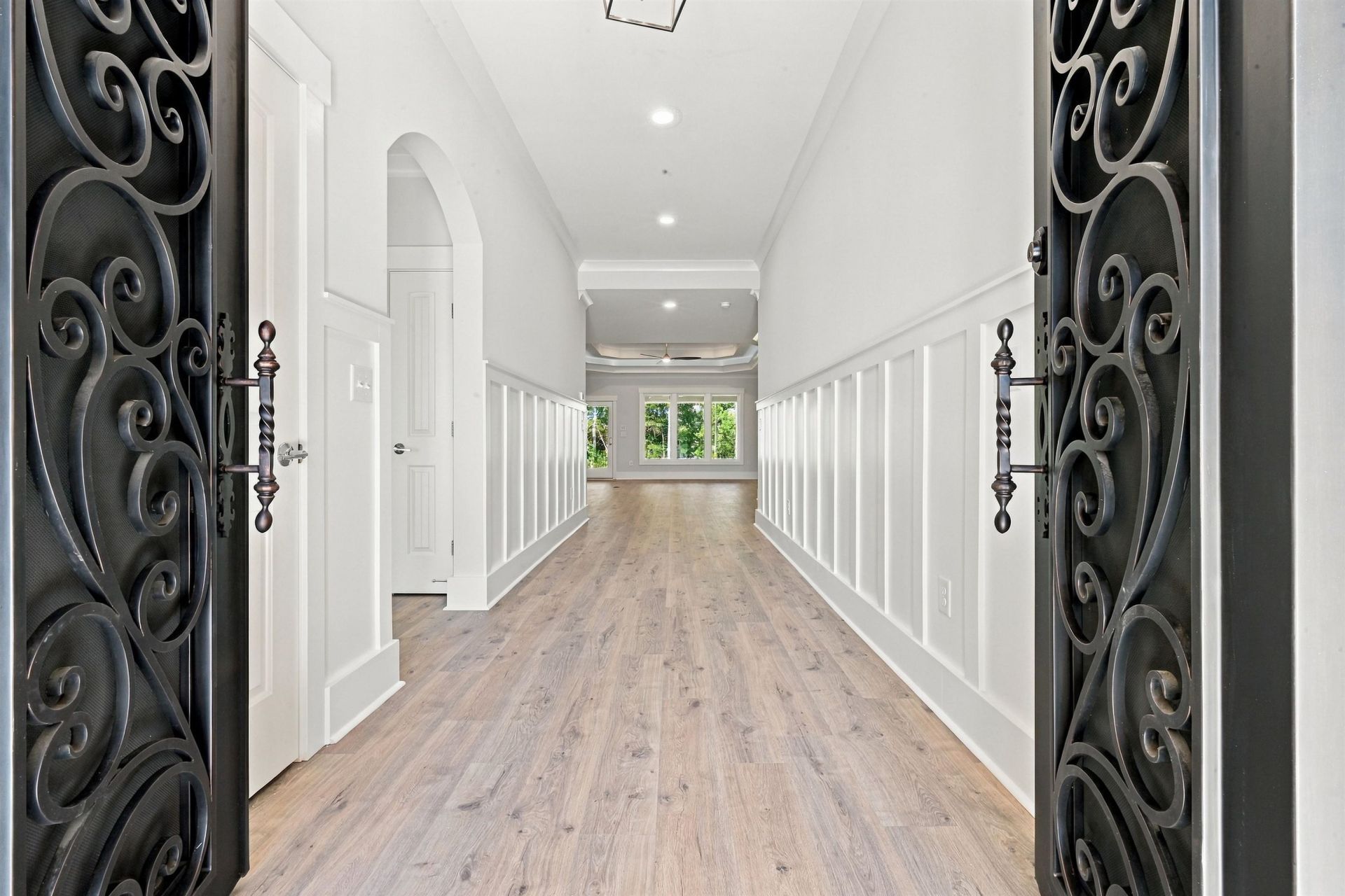 450 Pompano Court Photo 5