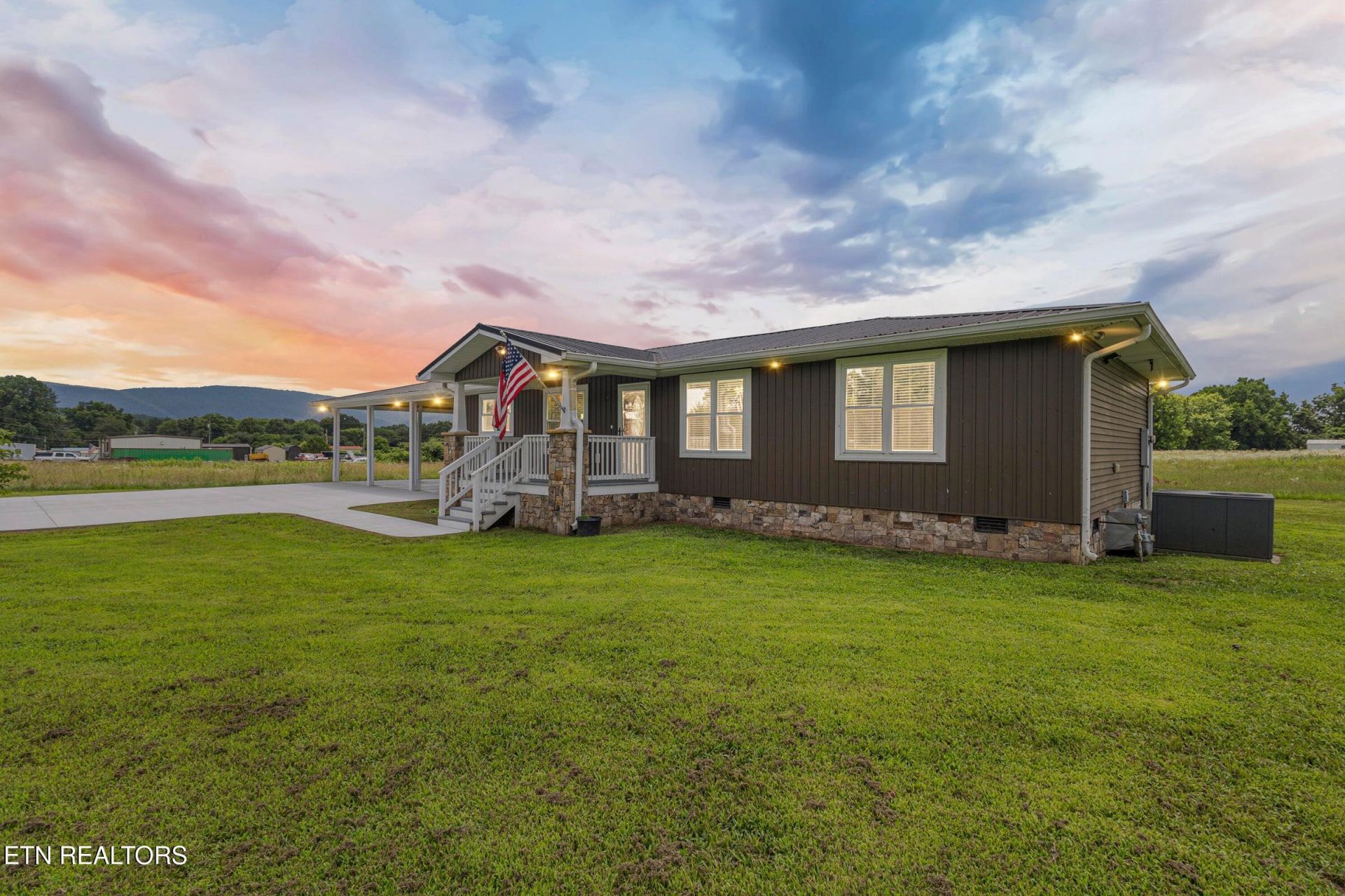 191 Mahoney Rd, Dunlap, TN 37327 Main Photo