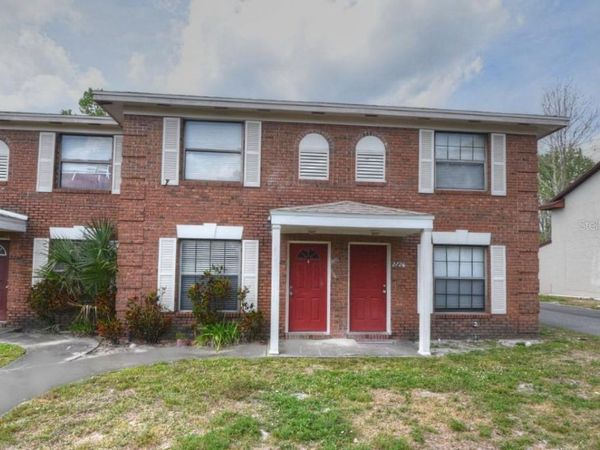 2724 GRAY FOX LANE, ORLANDO, FL 32826