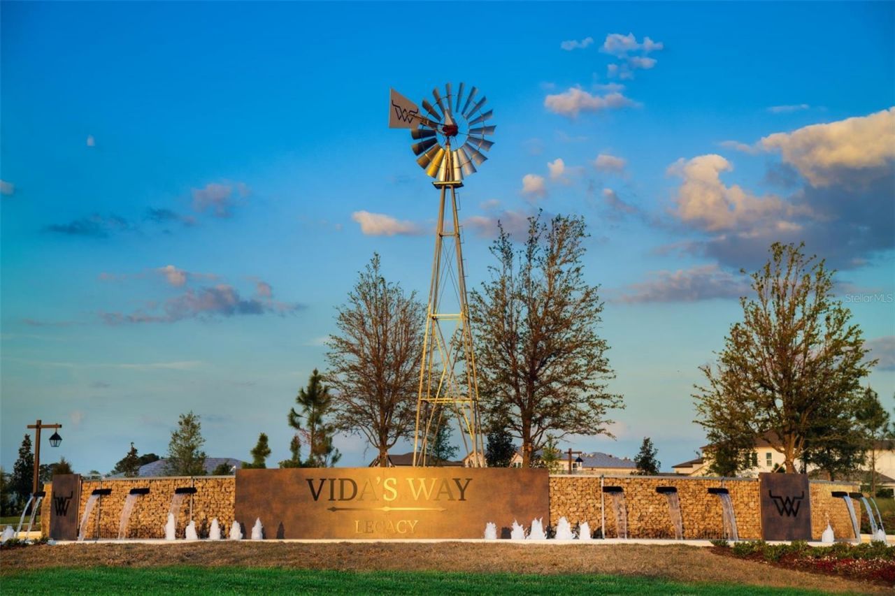 6585 Asbury Barnes Lane , Wesley Chapel, FL 33545 Photo