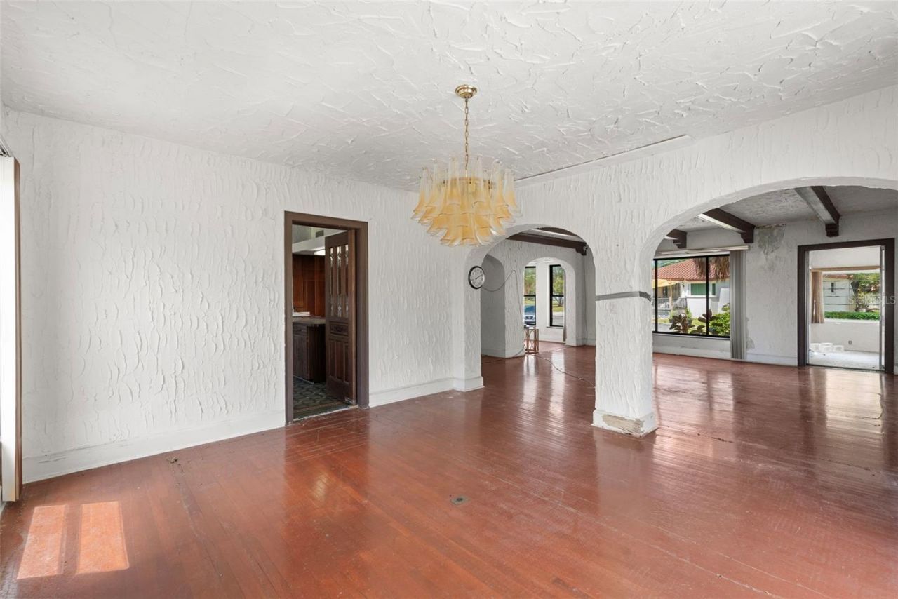 7010 Park Street S, Saint Petersburg, FL 33707 Photo