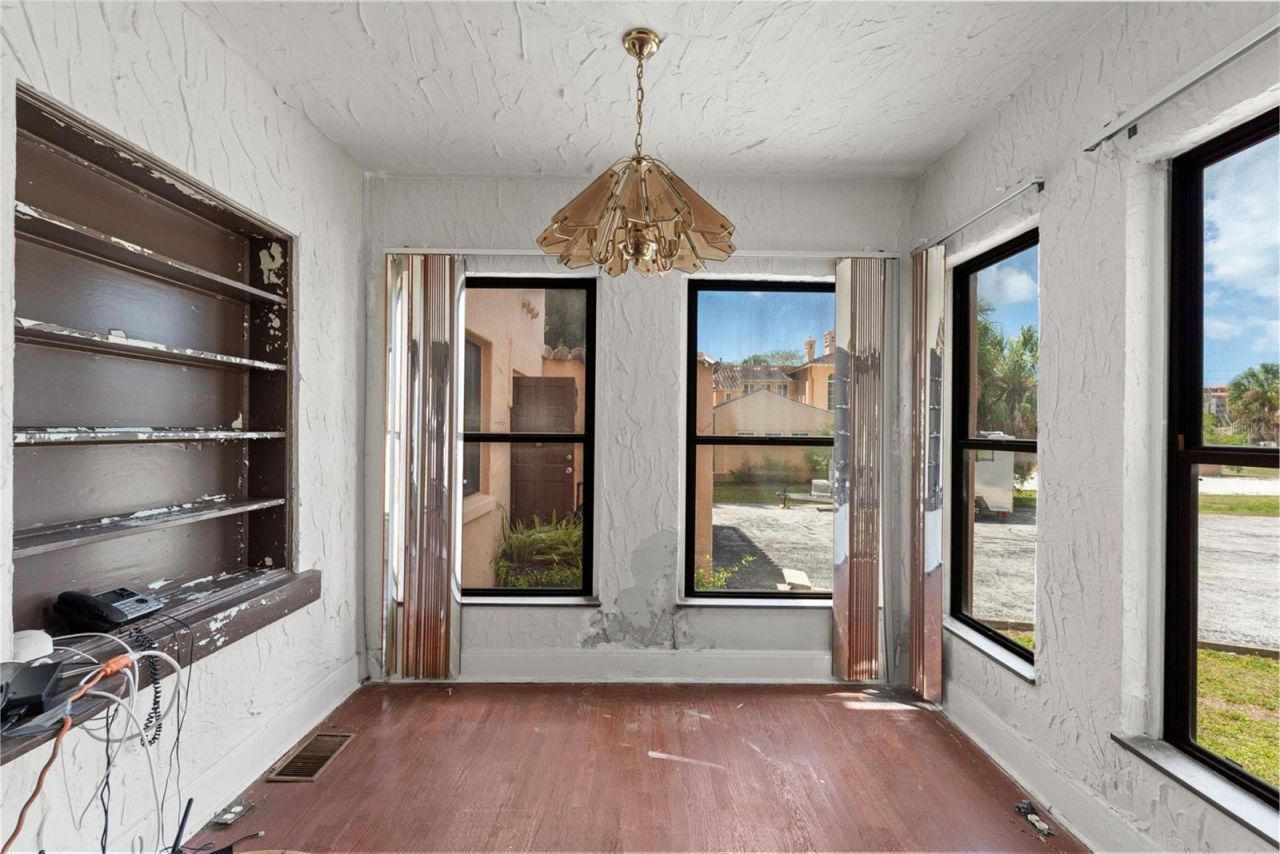 7010 Park Street S, Saint Petersburg, FL 33707 Photo
