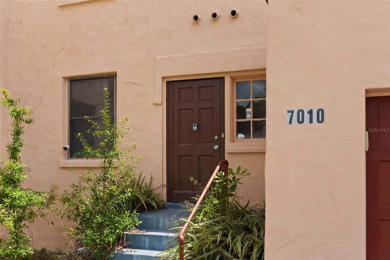 7010 Park Street S, Saint Petersburg, FL 33707 Photo