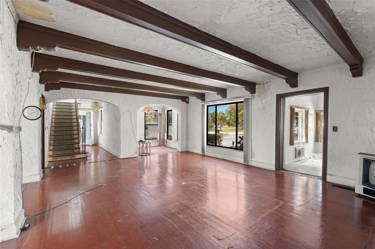 7010 Park Street S, Saint Petersburg, FL 33707 Photo