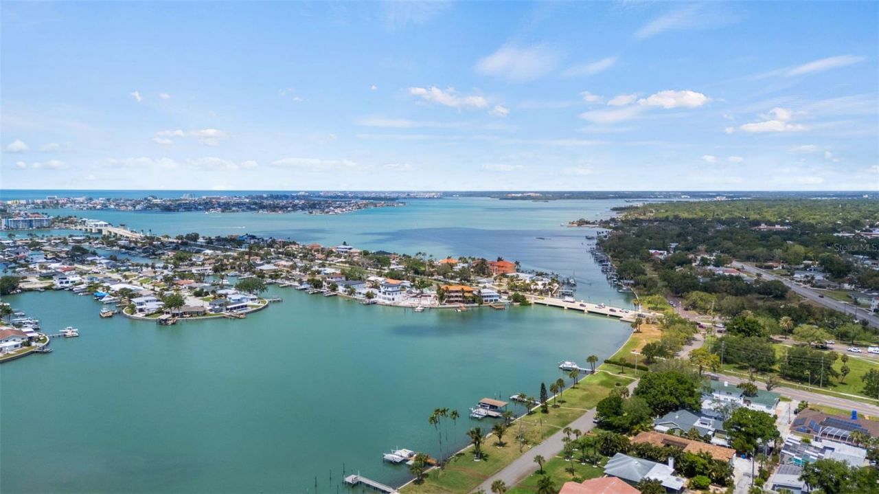 7010 Park Street S, Saint Petersburg, FL 33707 Photo