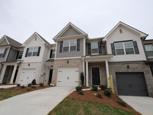 85 Chastain Circle, Newnan, GA 30263