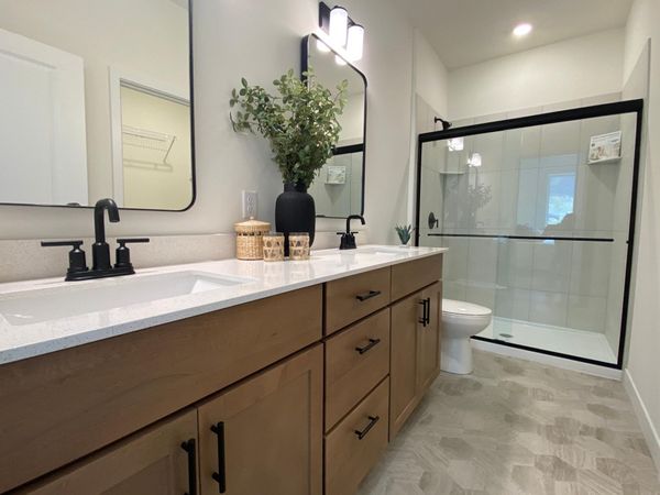 13784 Hollybrook Circle, Apple Valley, MN 55124