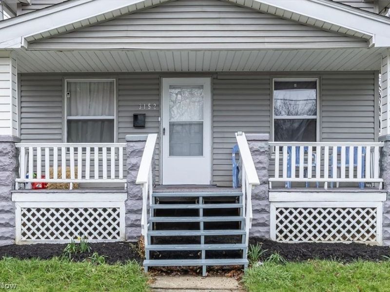 3152 W 68th Street, Cleveland, OH 44102 Photo 2