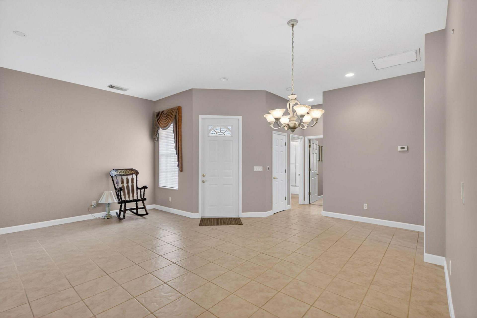 653 SW Munjack Cove, Port Saint Lucie, FL 34986 Photo