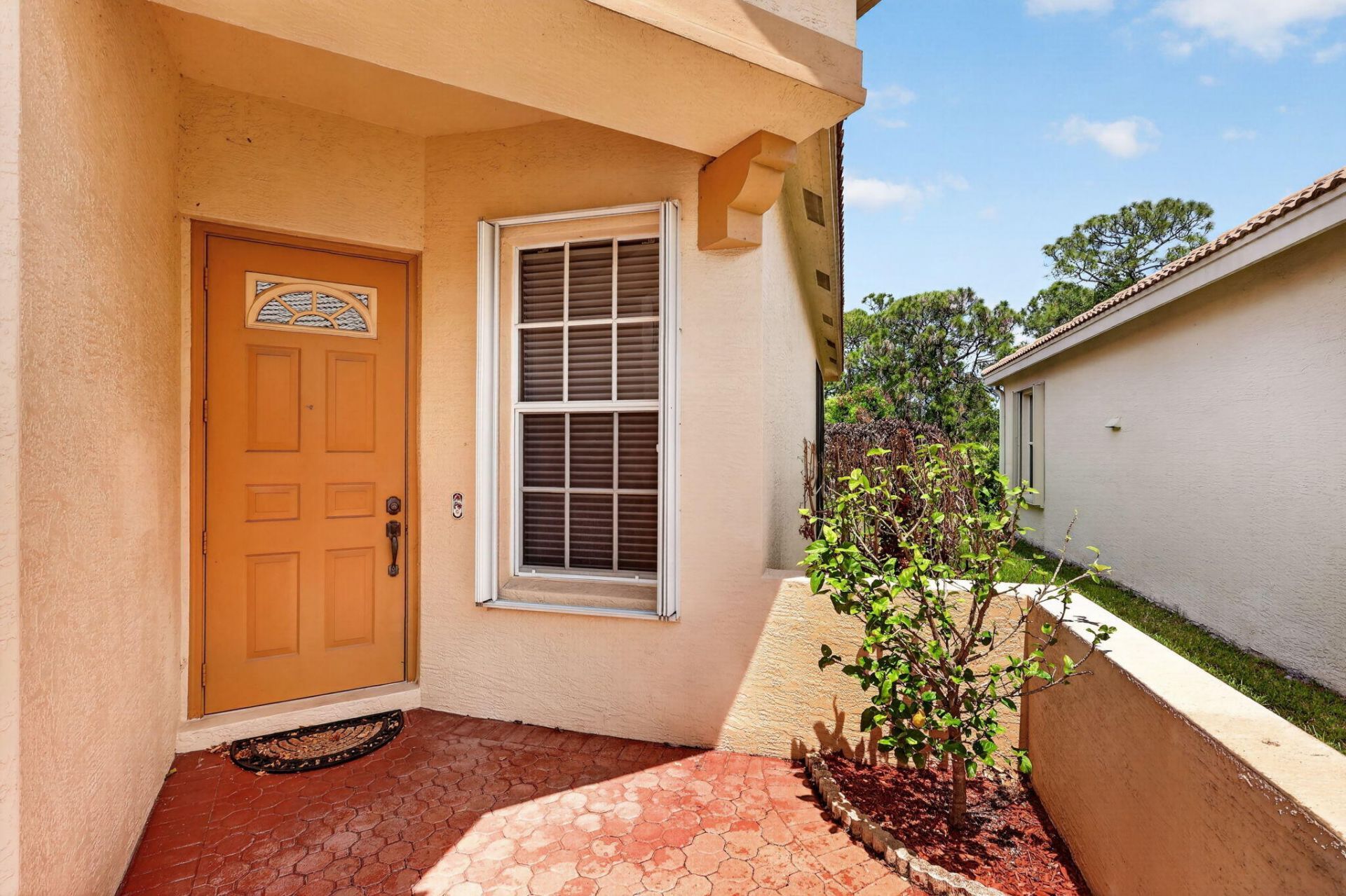 653 SW Munjack Cove, Port Saint Lucie, FL 34986 Photo