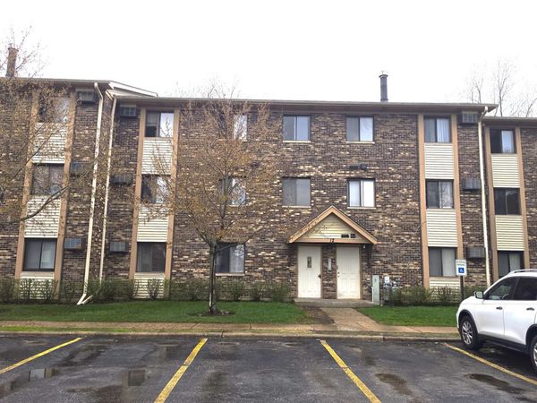 Unit 10, Vernon Hills, IL 60061