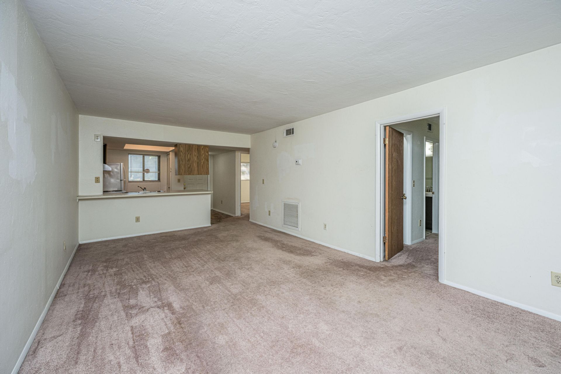 2935 Dove Haven Court Photo 11