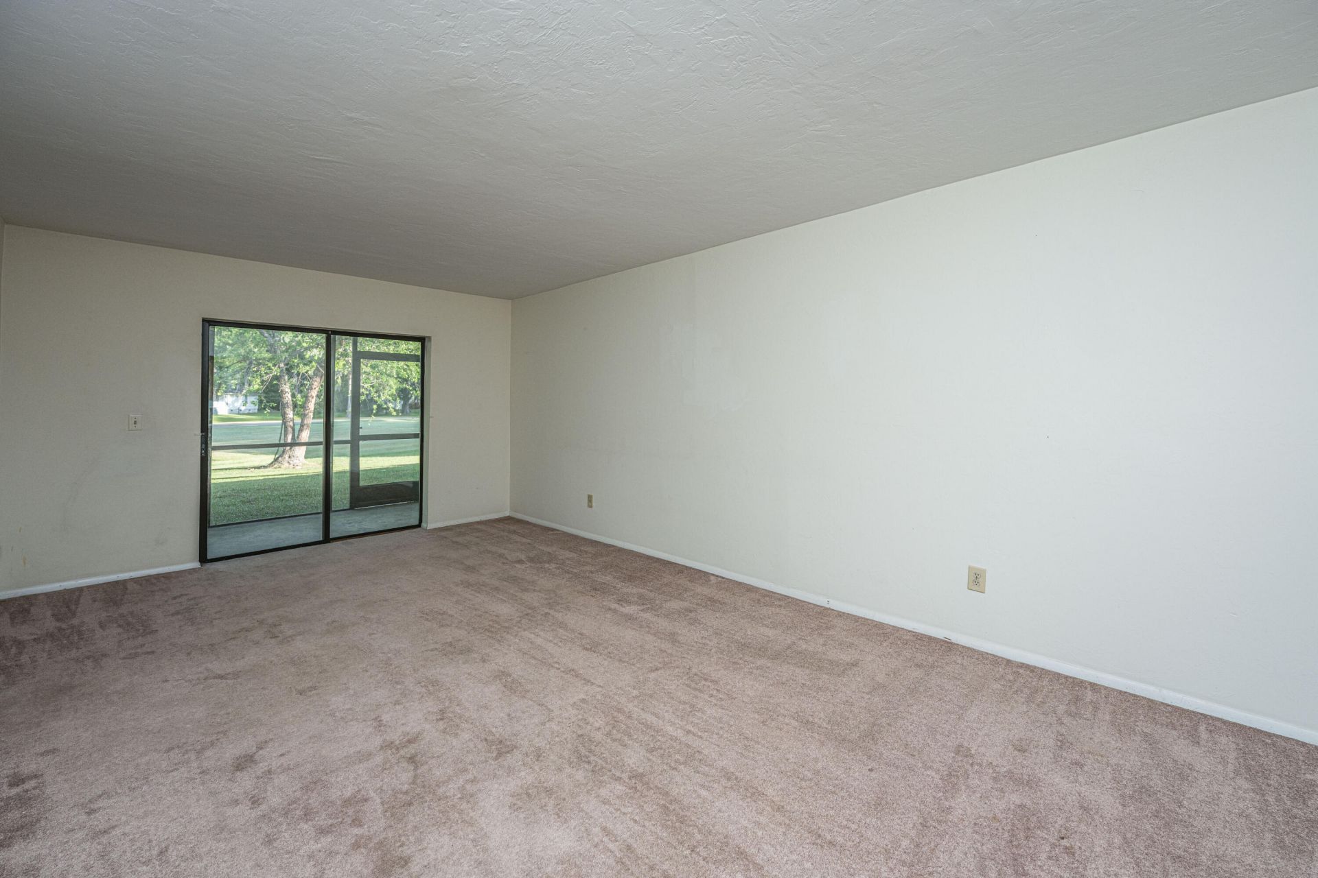 2935 Dove Haven Court Photo 9