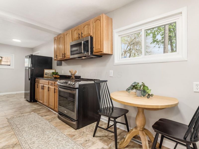 2150 Sagamore Road , Columbus, OH 43219 Photo 10