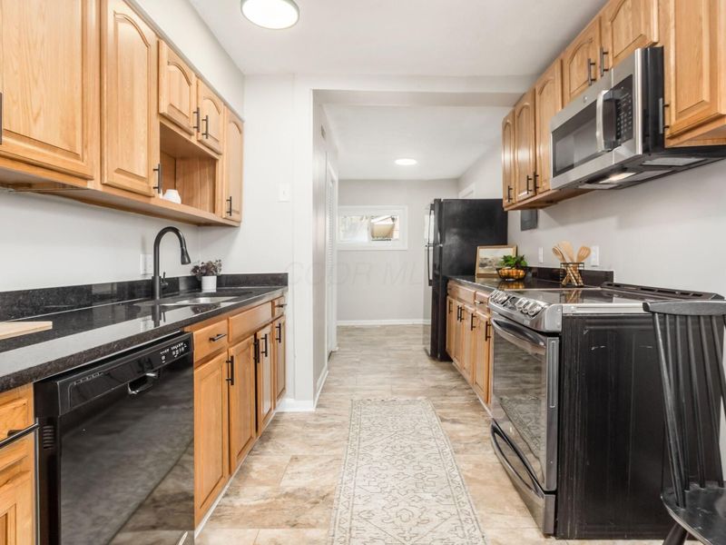 2150 Sagamore Road , Columbus, OH 43219 Photo 11