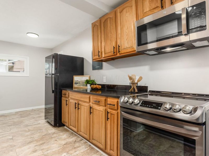 2150 Sagamore Road , Columbus, OH 43219 Photo 13