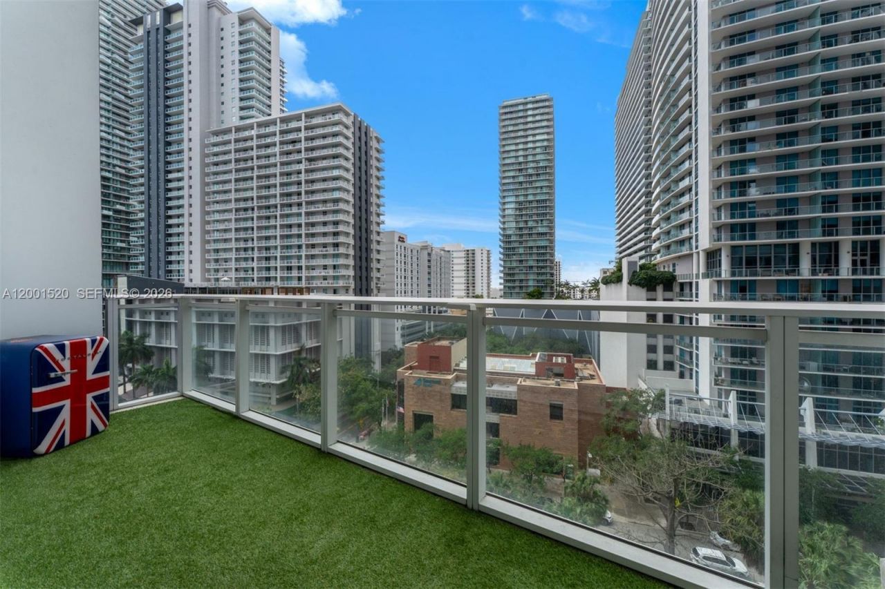 1080 Brickell Ave, Unit 905, Miami, FL 33131 Photo