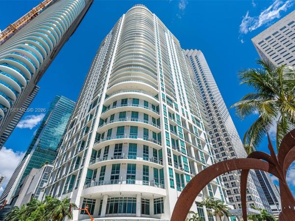 300 S Biscayne Blvd, Unit T-2416, Miami, FL 33131