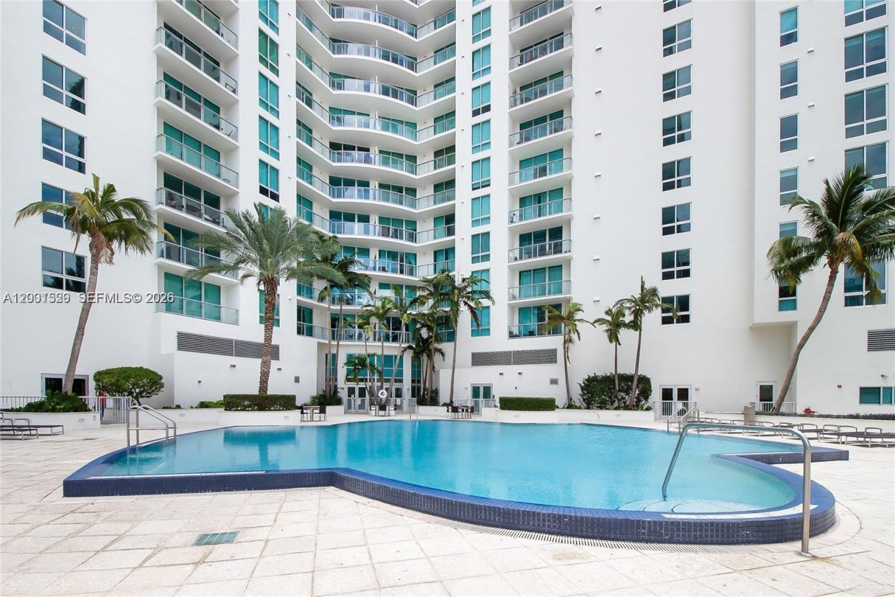 300 S Biscayne Blvd, Unit T-2416, Miami, FL 33131 Photo