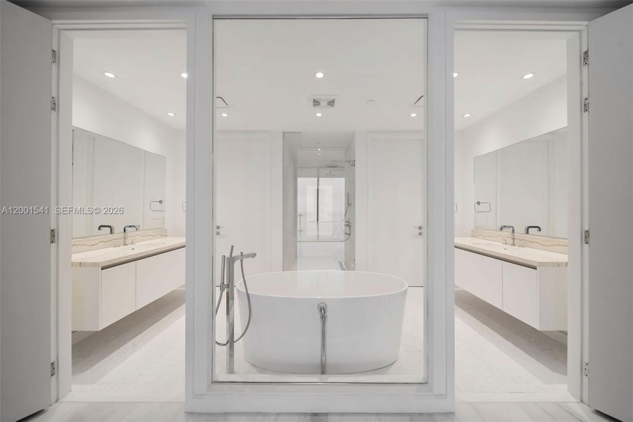 700 NE 26 Ter, Unit 3602, Miami, FL 33137 Photo