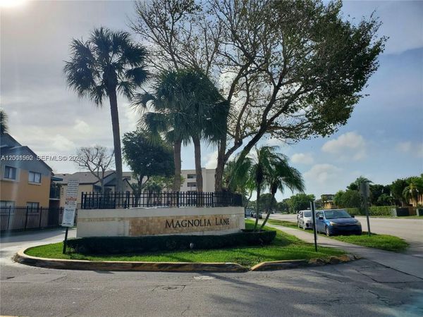 7423 SW 152nd Ave , Unit 10-106, Miami, FL 33193