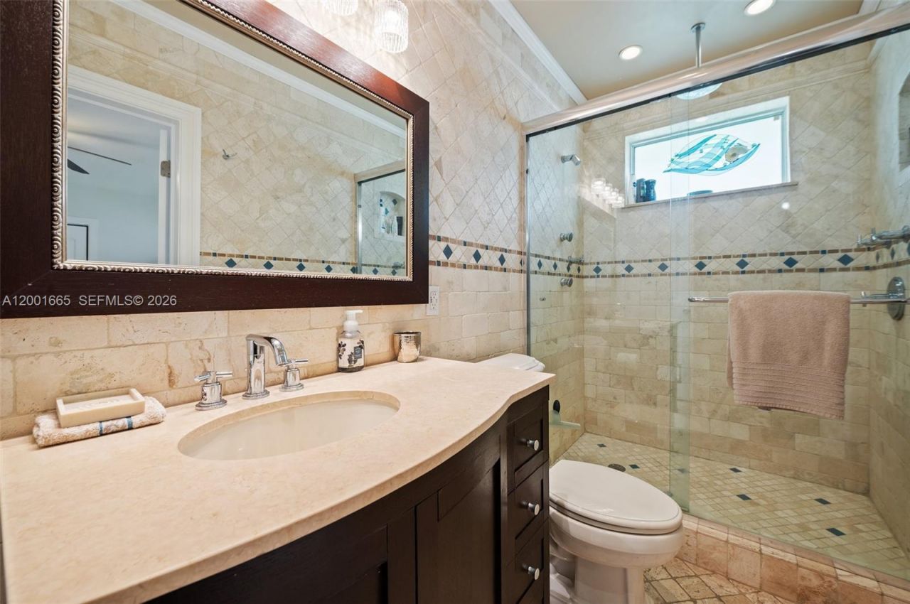 10740 SW 74th Ct, Pinecrest, FL 33156 Photo