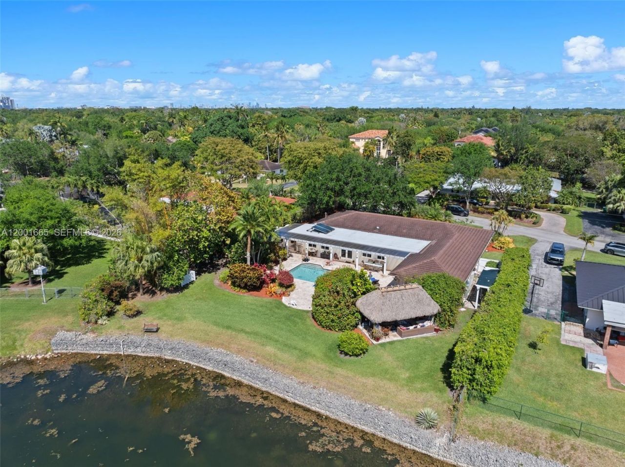 10740 SW 74th Ct, Pinecrest, FL 33156 Photo