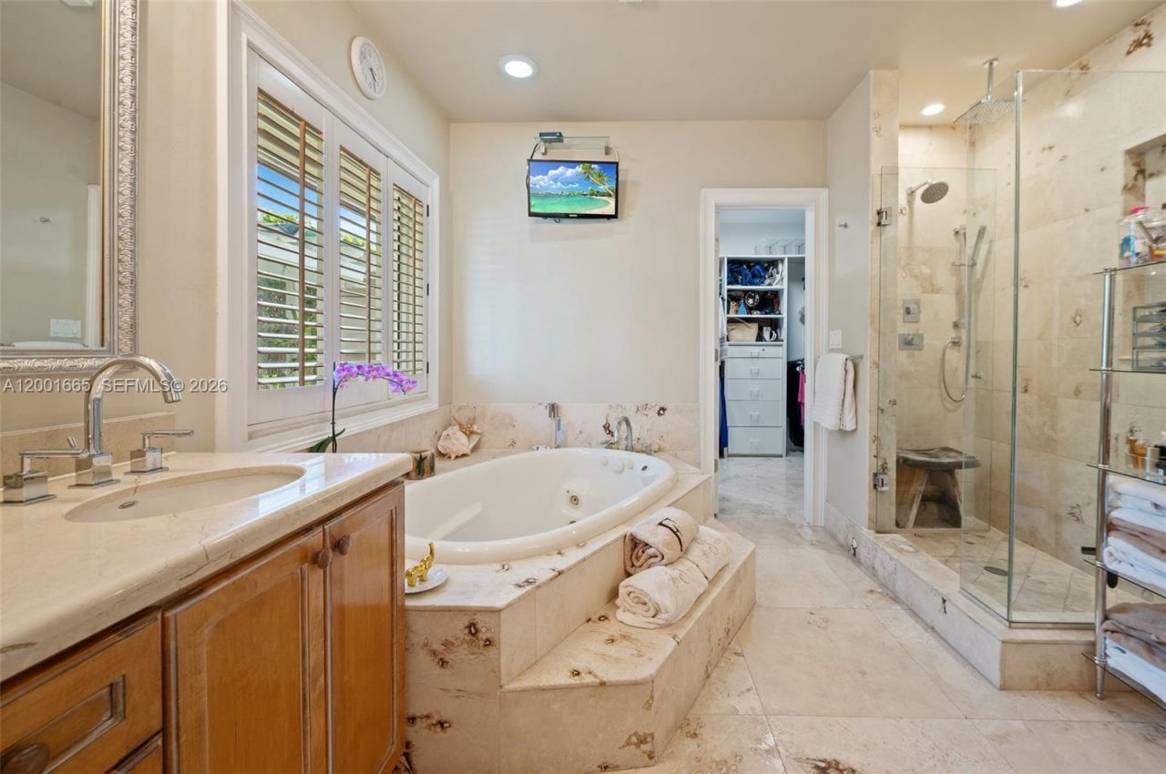 10740 SW 74th Ct, Pinecrest, FL 33156 Photo