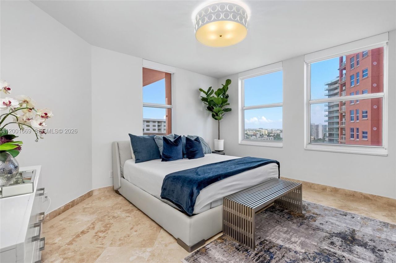 2100 N Ocean Blvd, Unit 15B, Fort Lauderdale, FL 33305 Photo