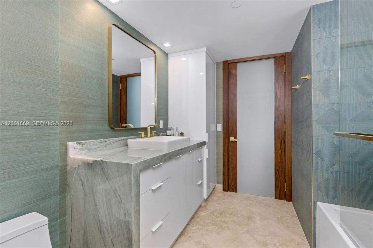 2100 N Ocean Blvd, Unit 15B, Fort Lauderdale, FL 33305 Photo