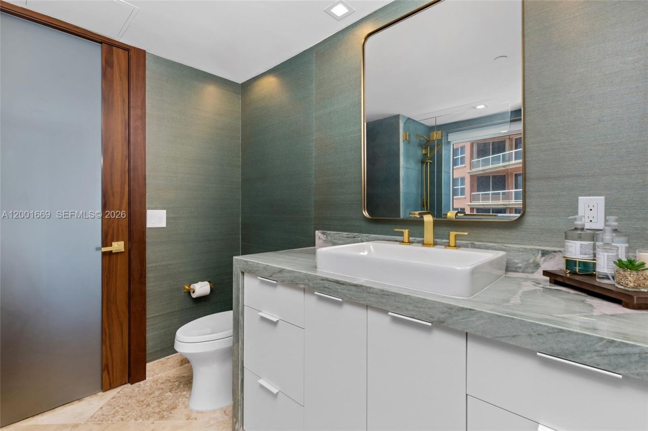 2100 N Ocean Blvd, Unit 15B, Fort Lauderdale, FL 33305 Photo