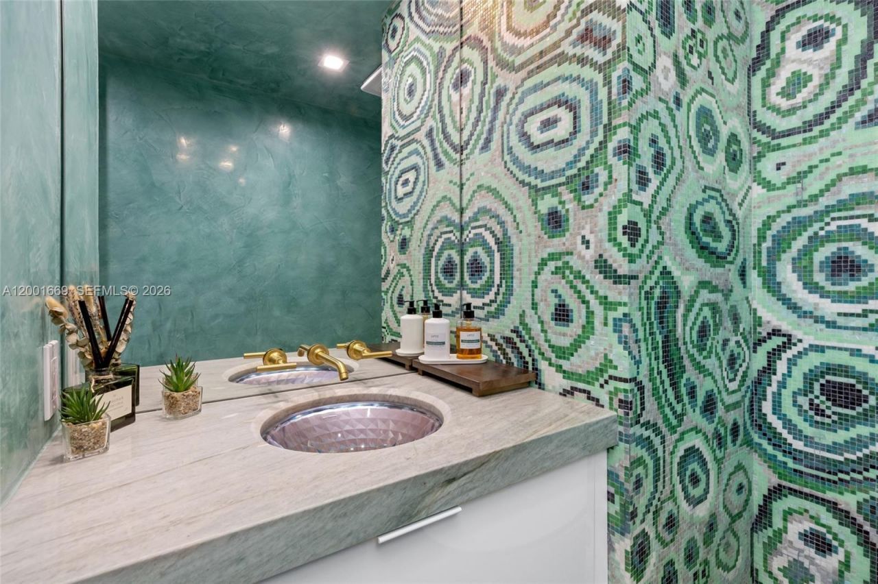 2100 N Ocean Blvd, Unit 15B, Fort Lauderdale, FL 33305 Photo