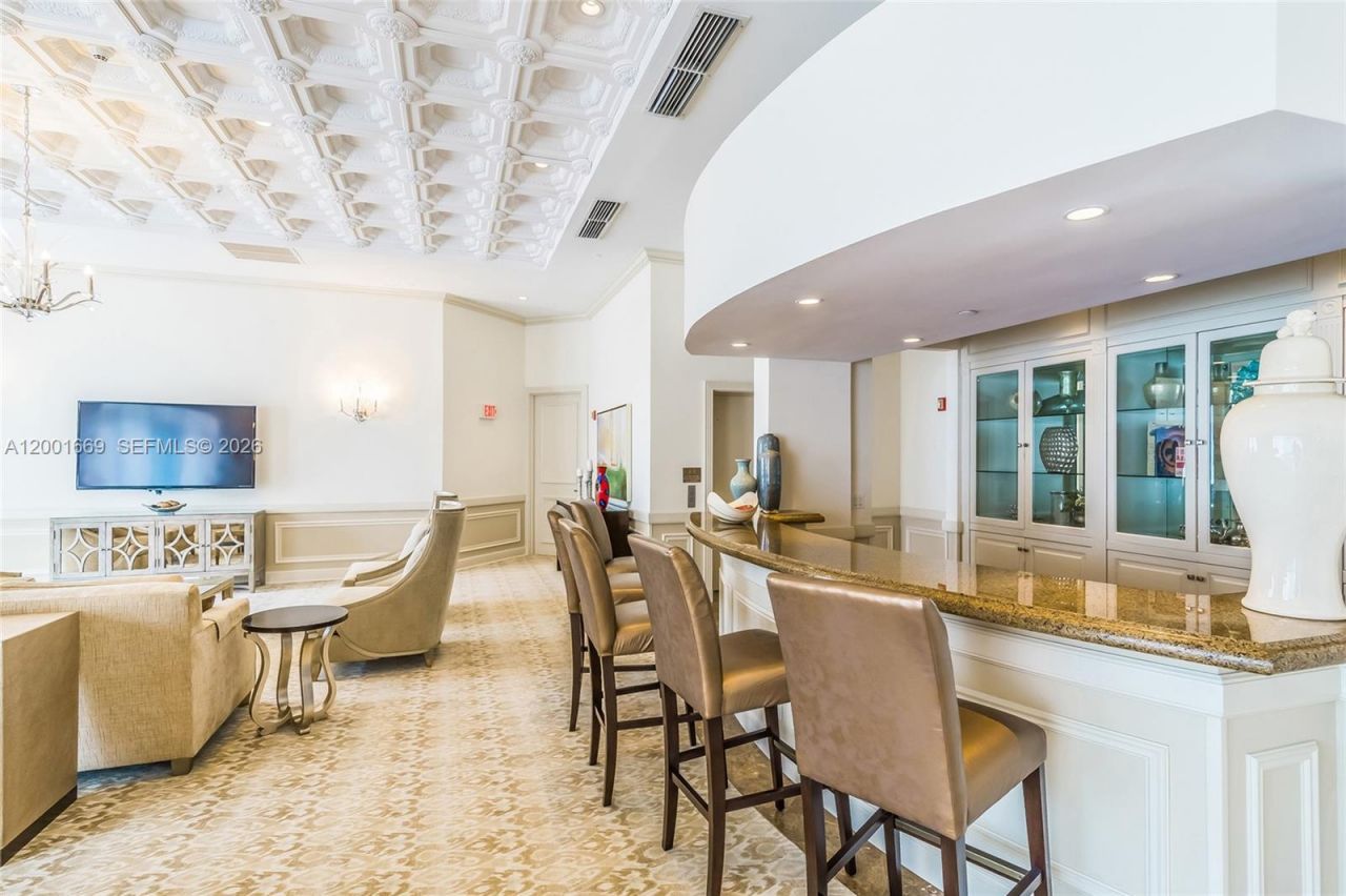 2100 N Ocean Blvd, Unit 15B, Fort Lauderdale, FL 33305 Photo