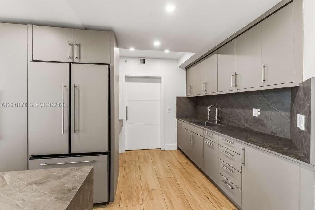 888 Brickell Key Dr, Unit 1207, Miami, FL 33131 Photo