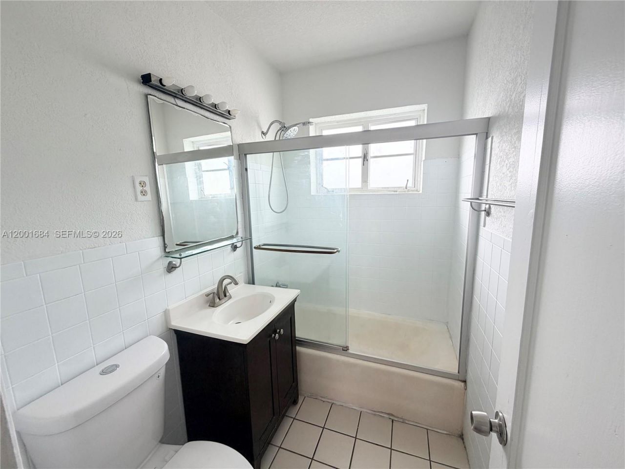 620 84th St, Unit 25, Miami Beach, FL 33141 Photo