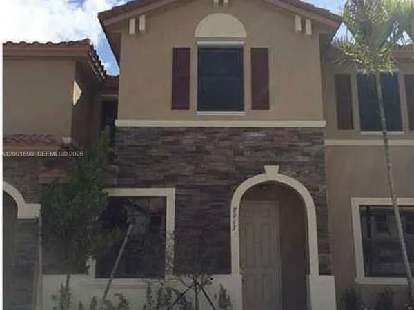 8913 W 35th Way , Hialeah, FL 33018