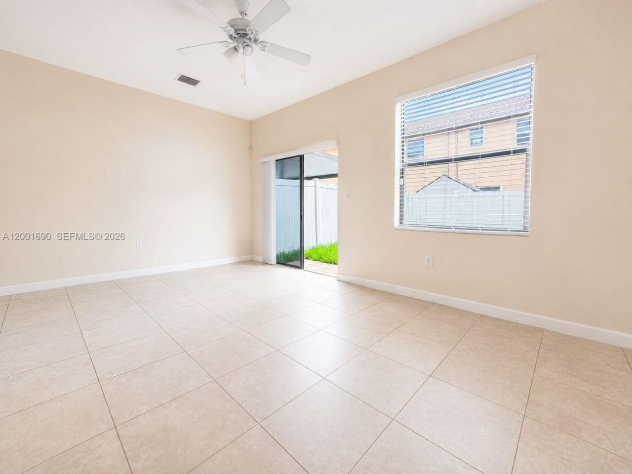 8913 W 35th Way, Hialeah, FL 33018 Photo