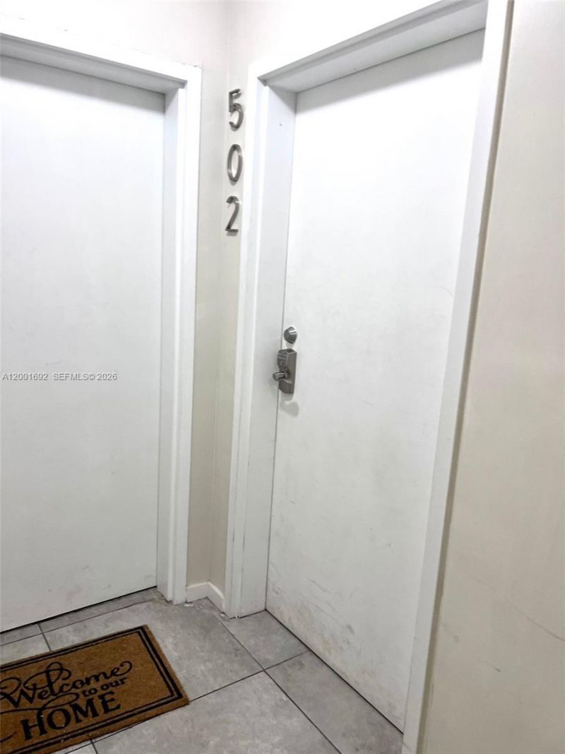 481 NE 29th St, Unit 502, Miami, FL 33137 Photo