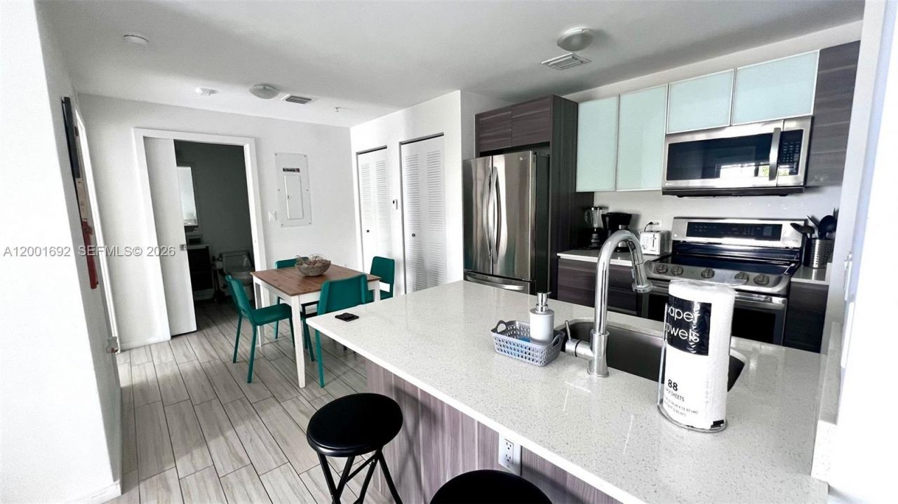 481 NE 29th St, Unit 502, Miami, FL 33137 Photo