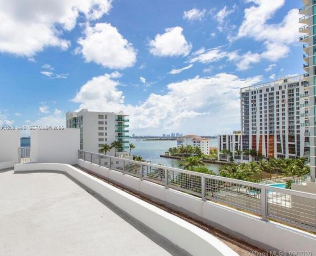 481 NE 29th St, Unit 502, Miami, FL 33137 Photo