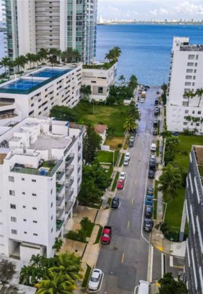 481 NE 29th St, Unit 502, Miami, FL 33137 Photo