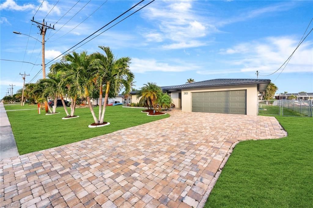 5103 Pelican Blvd, Cape Coral, FL 33914 Photo